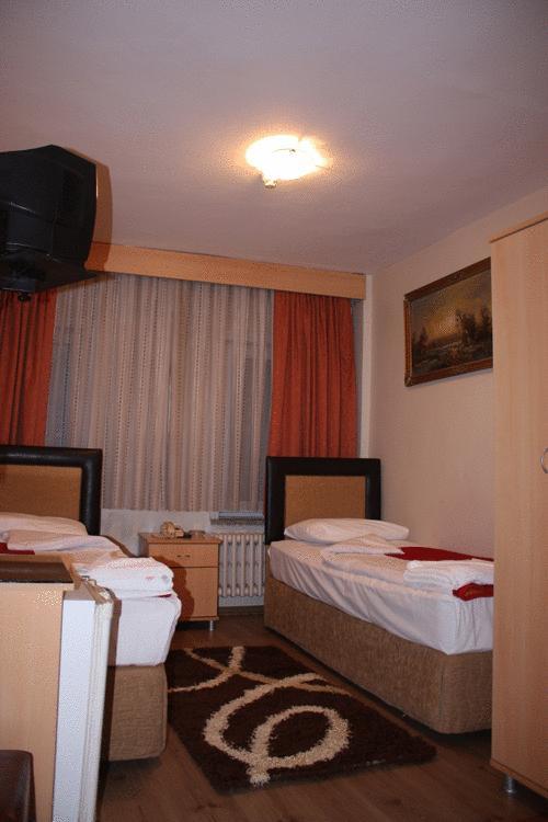 Hotel Ay Estambul Habitación foto